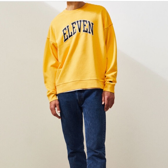stranger things x levi’s yellow eleven sweater - Picture 3 of 5